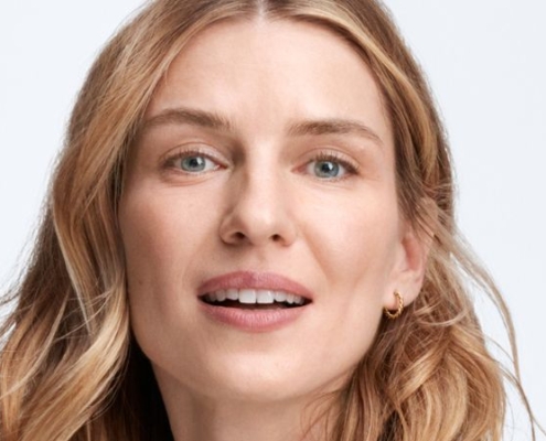 Sguardo fresco e luminoso con il lifting non chirurgico